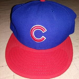 Cubs fitted hat new with tags, never worn